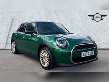 Used MINI Hatch 2024 for sale - 79348532: Photo