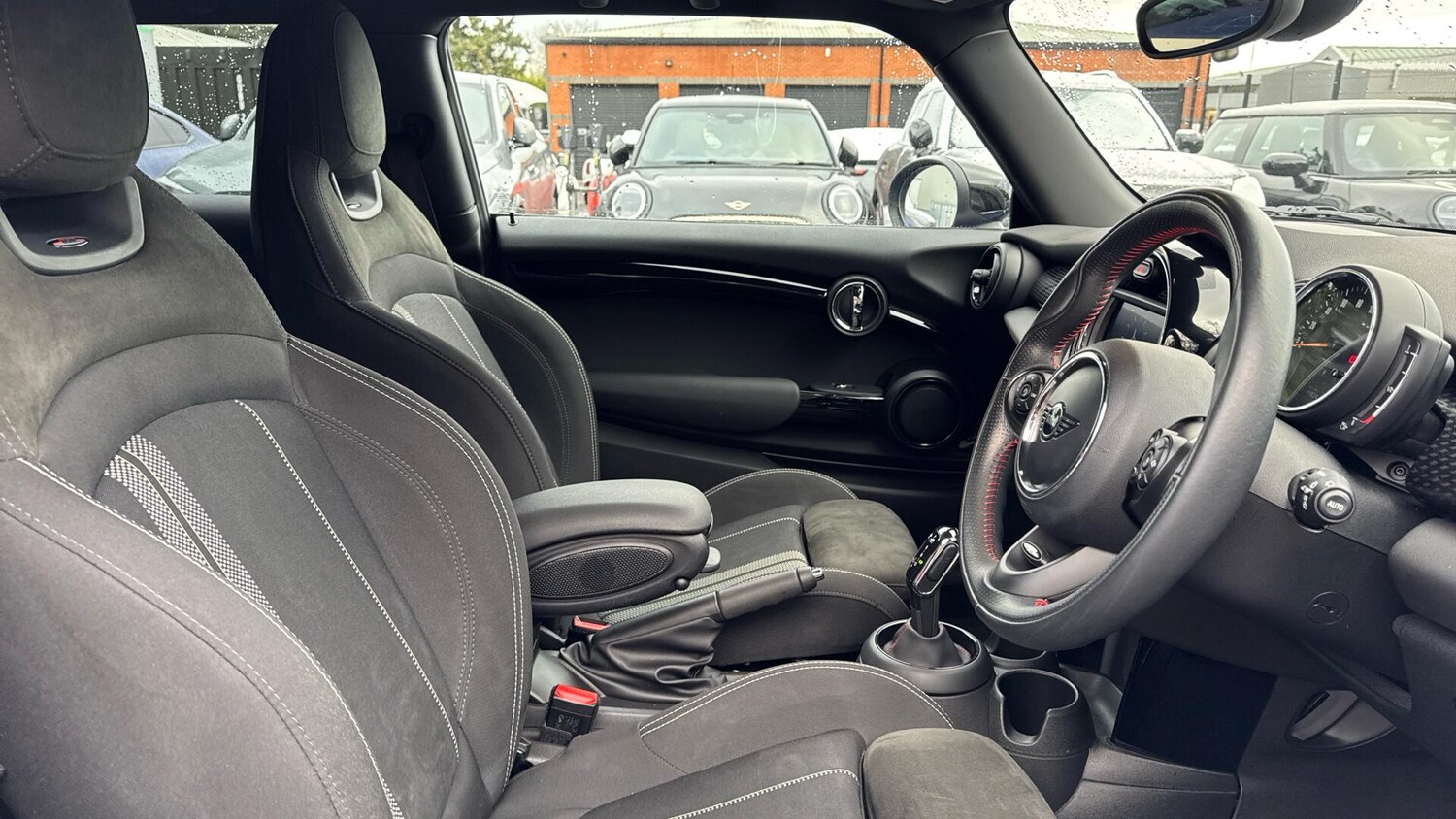 Used MINI Hatch 2019 for sale - 77616871: Photo 14