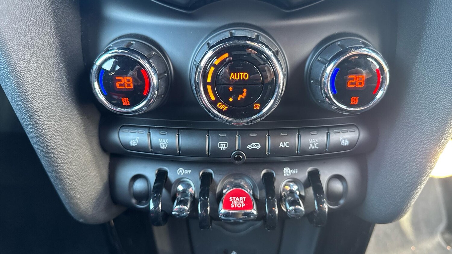 Used MINI Hatch 2019 for sale - 77616871: Photo 21