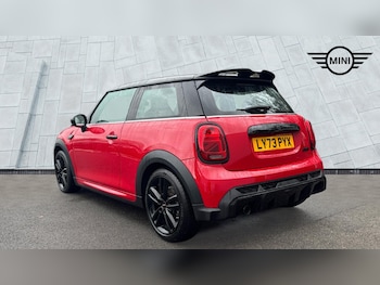 Used MINI Hatch 2023 for sale - 77616859: Photo