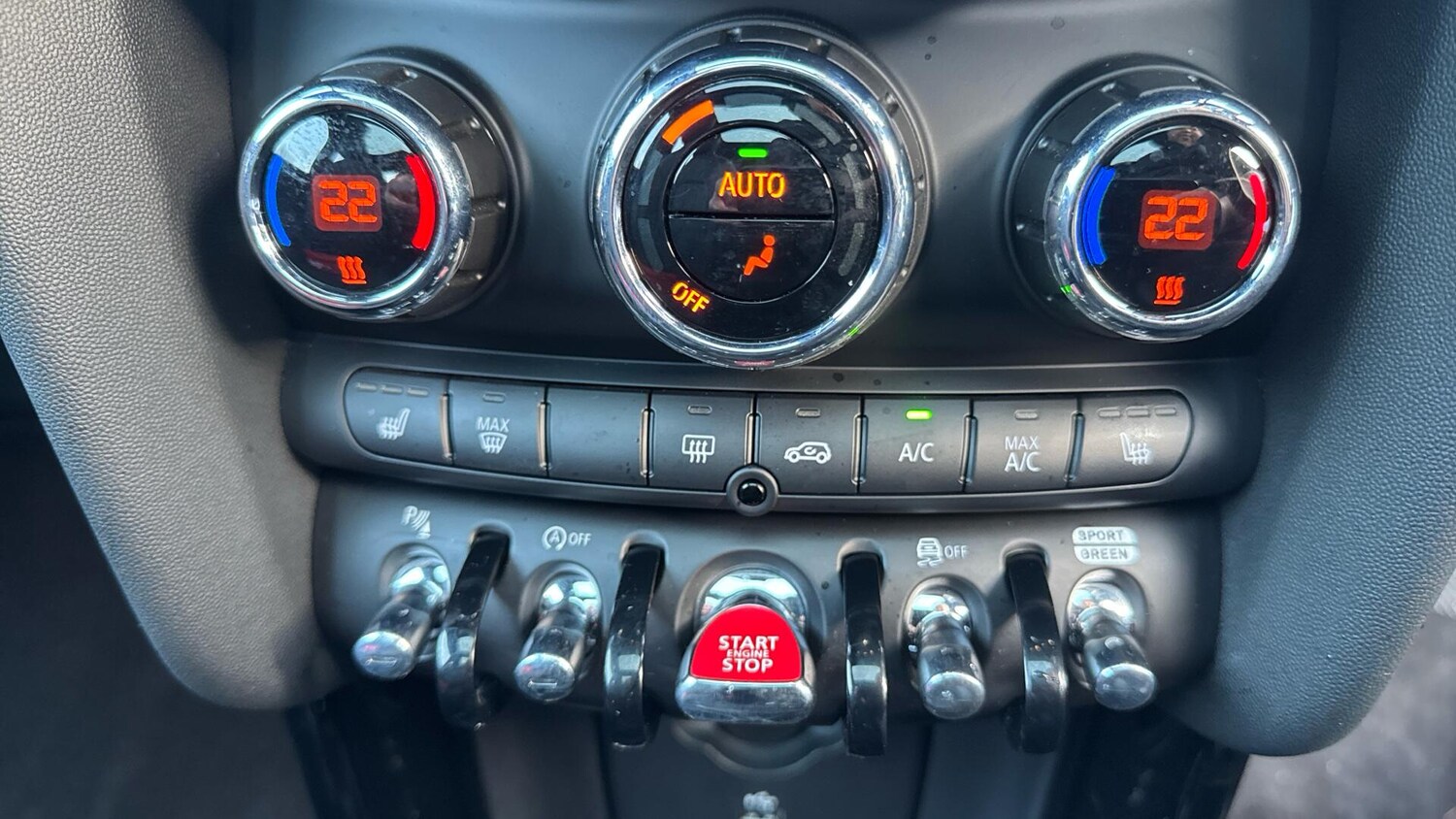 Used MINI Hatch 2022 for sale - 77616879: Photo 19