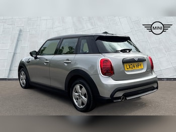 Used MINI Hatch 2024 for sale - 78911791: Photo