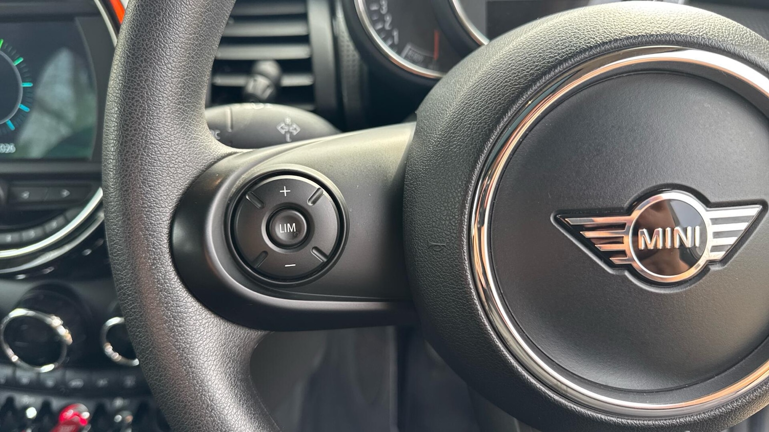 Used MINI Hatch 2019 for sale - 77994389: Photo 15