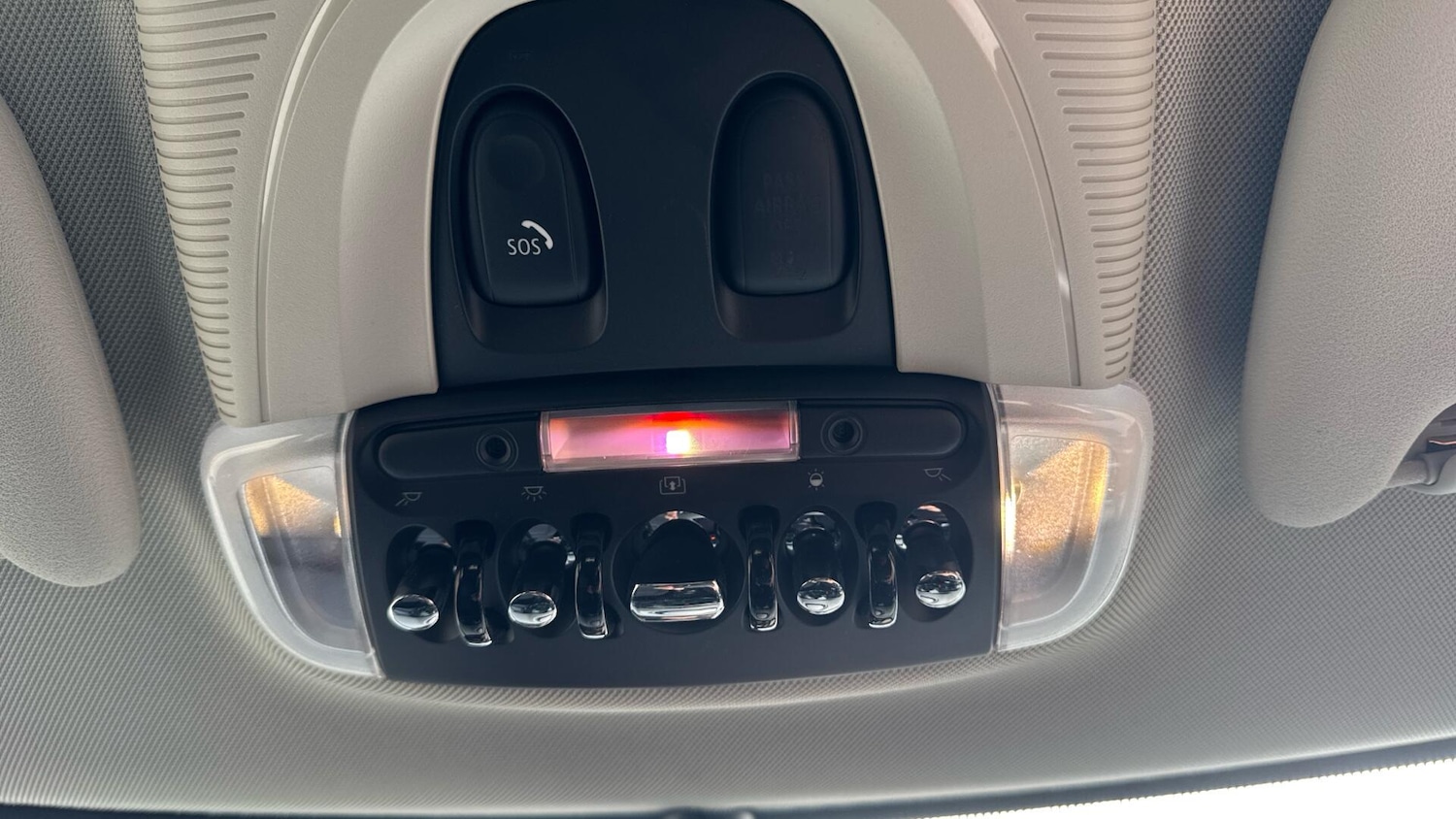 Used MINI Hatch 2019 for sale - 77994389: Photo 19