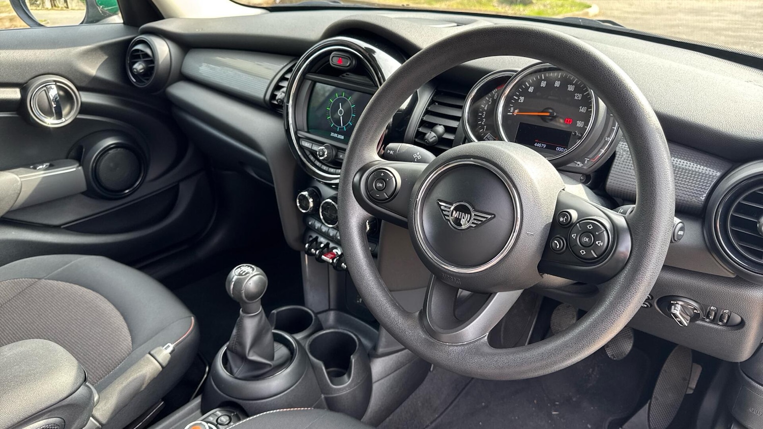 Used MINI Hatch 2019 for sale - 77994389: Photo 32