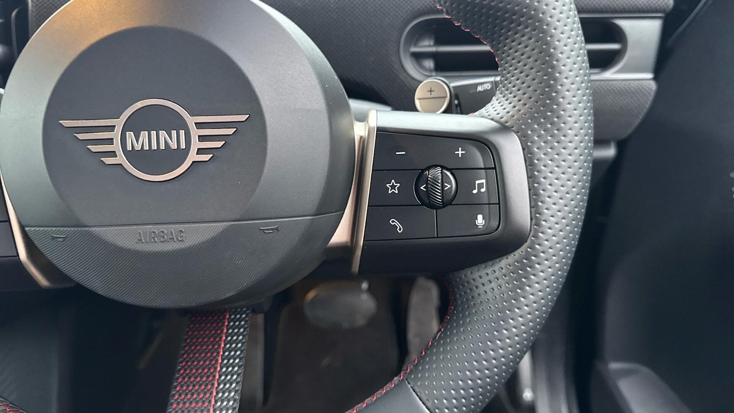 Used MINI Cooper 2024 for sale - 77616876: Photo 27