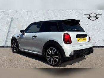 Used MINI Hatch 2022 for sale - 78376241: Photo