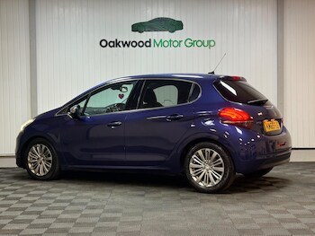 Used Peugeot 208 2015 for sale - 78575447: Photo