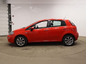 Used Fiat Punto 2015 for sale - 78877998: Photo