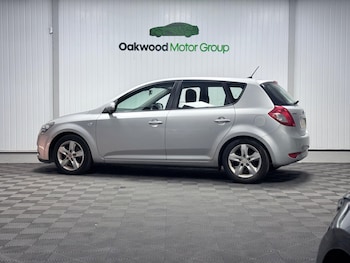Used Kia Ceed 2010 for sale - 78947291: Photo