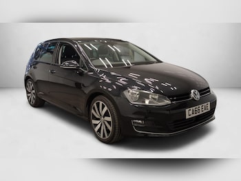 Used Volkswagen Golf 2017 for sale - 79496244: Photo