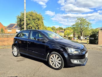 Used Volkswagen Polo 2011 for sale - 79631759: Photo