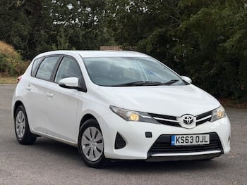 Used Toyota Auris 2013 for sale - 79680489: Photo