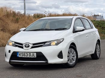 Used Toyota Auris 2013 for sale - 79680489: Photo