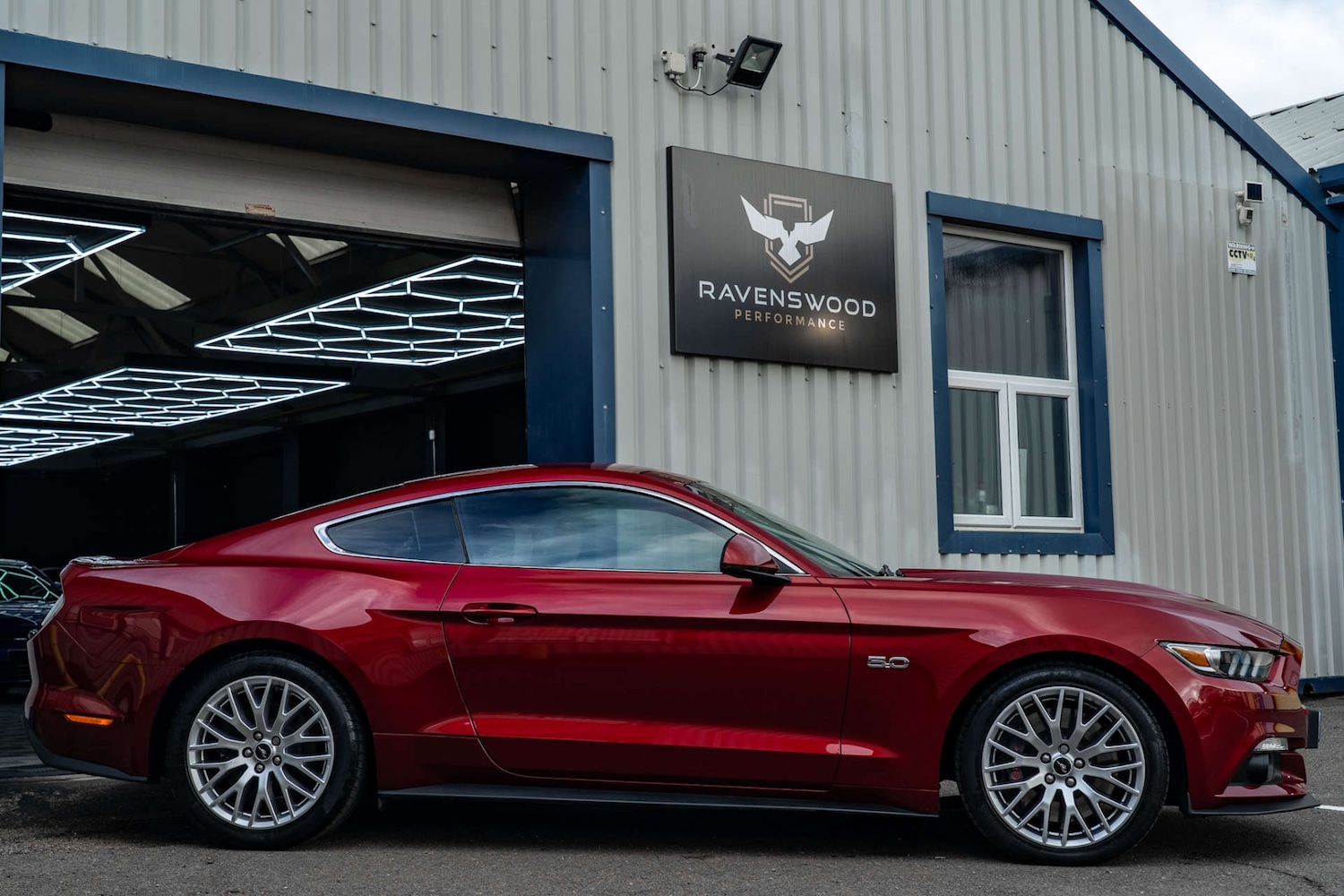 Used Ford Mustang 2017 for sale - 76574595: Photo 3