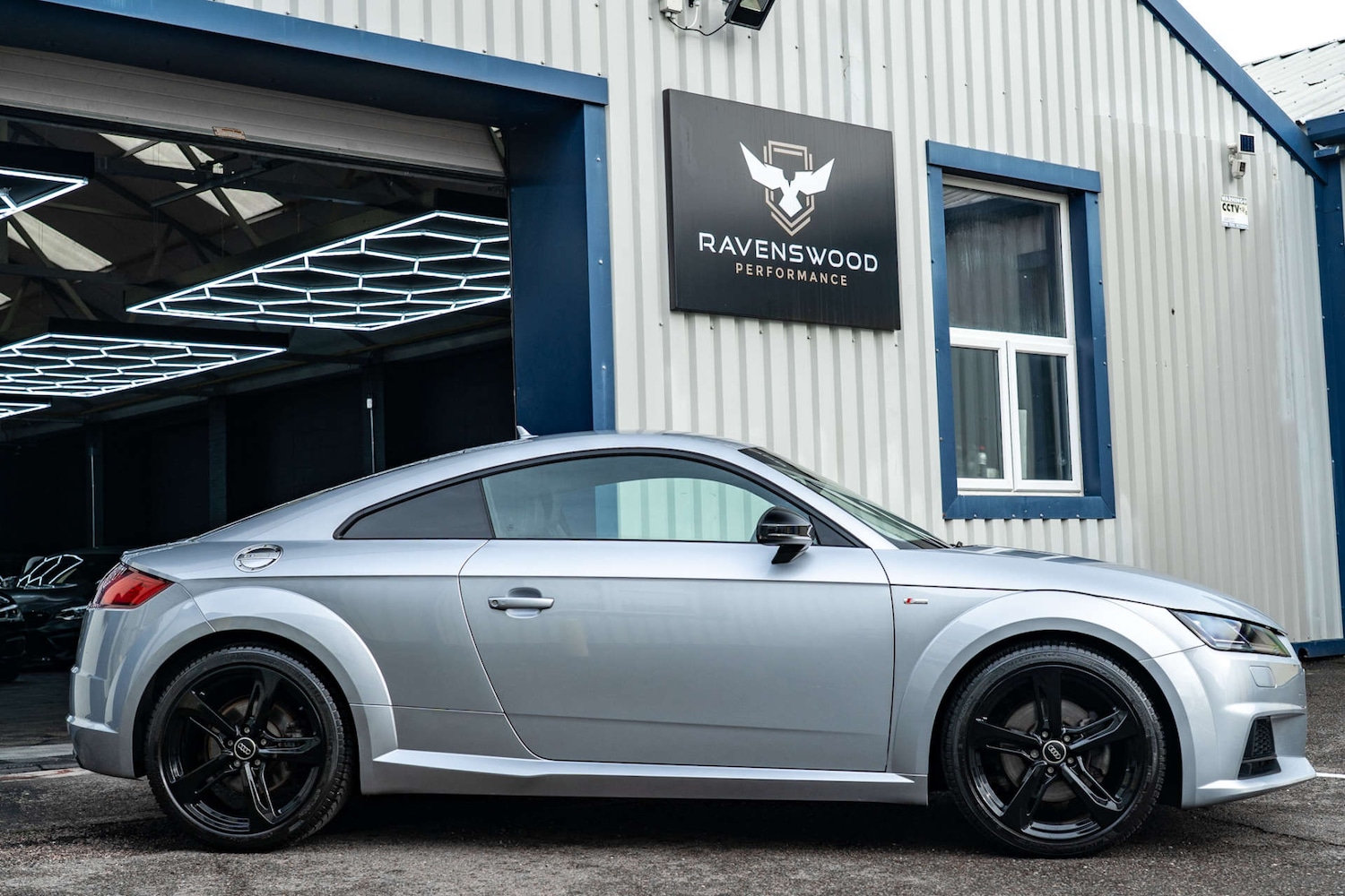 Used Audi TT 2017 for sale - 76471361: Photo 3