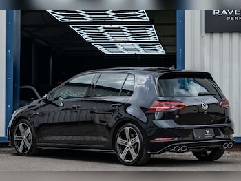 Used Volkswagen Golf 2019 for sale - 75342106: Photo