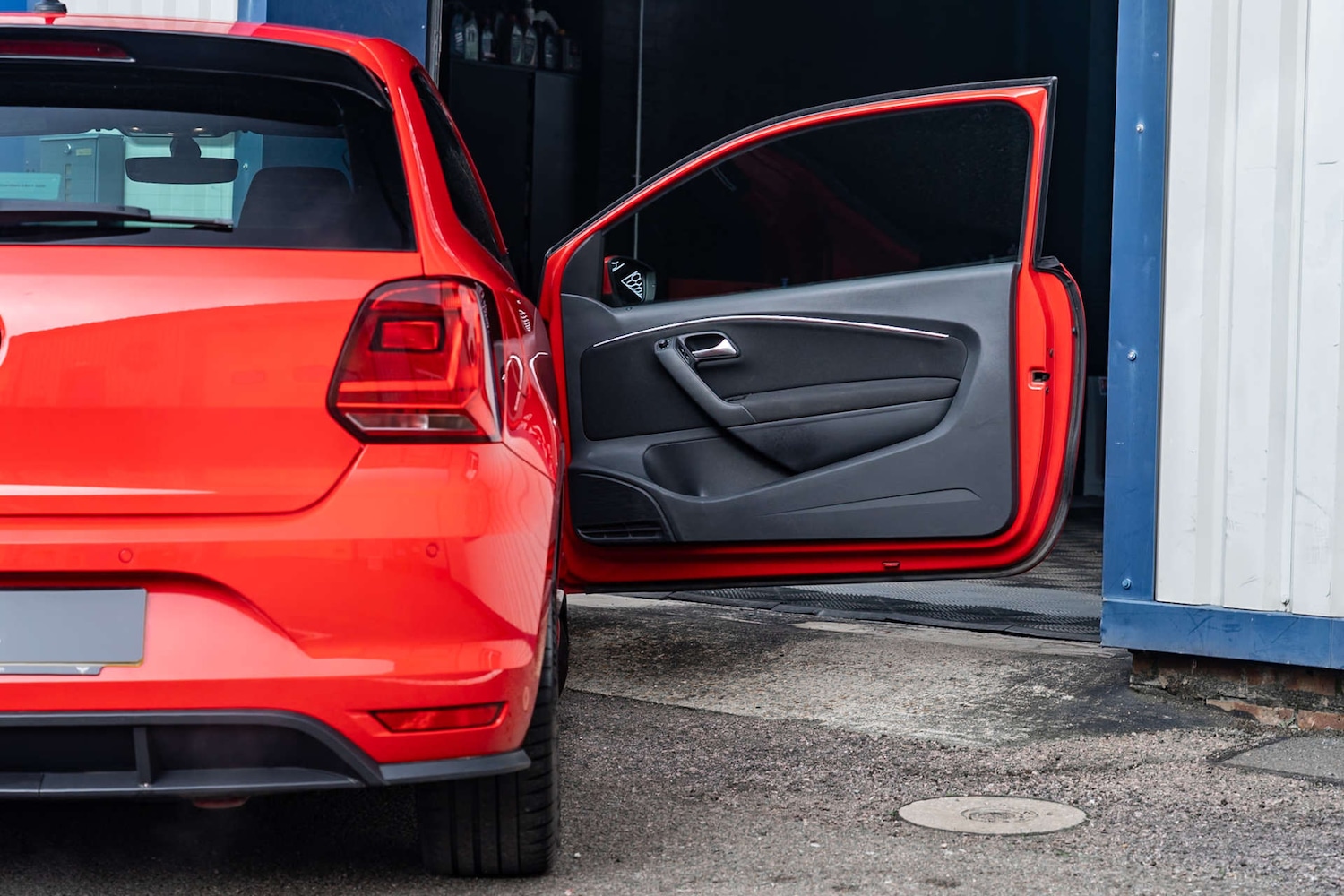 Used Volkswagen Polo 2016 for sale - 77750339: Photo 8