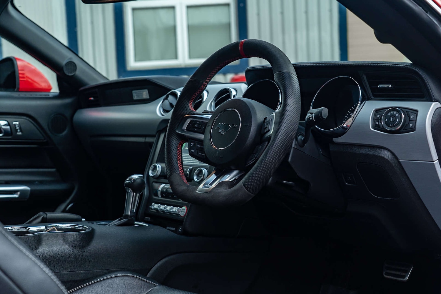 Used Ford Mustang 2017 for sale - 77161976: Photo 11