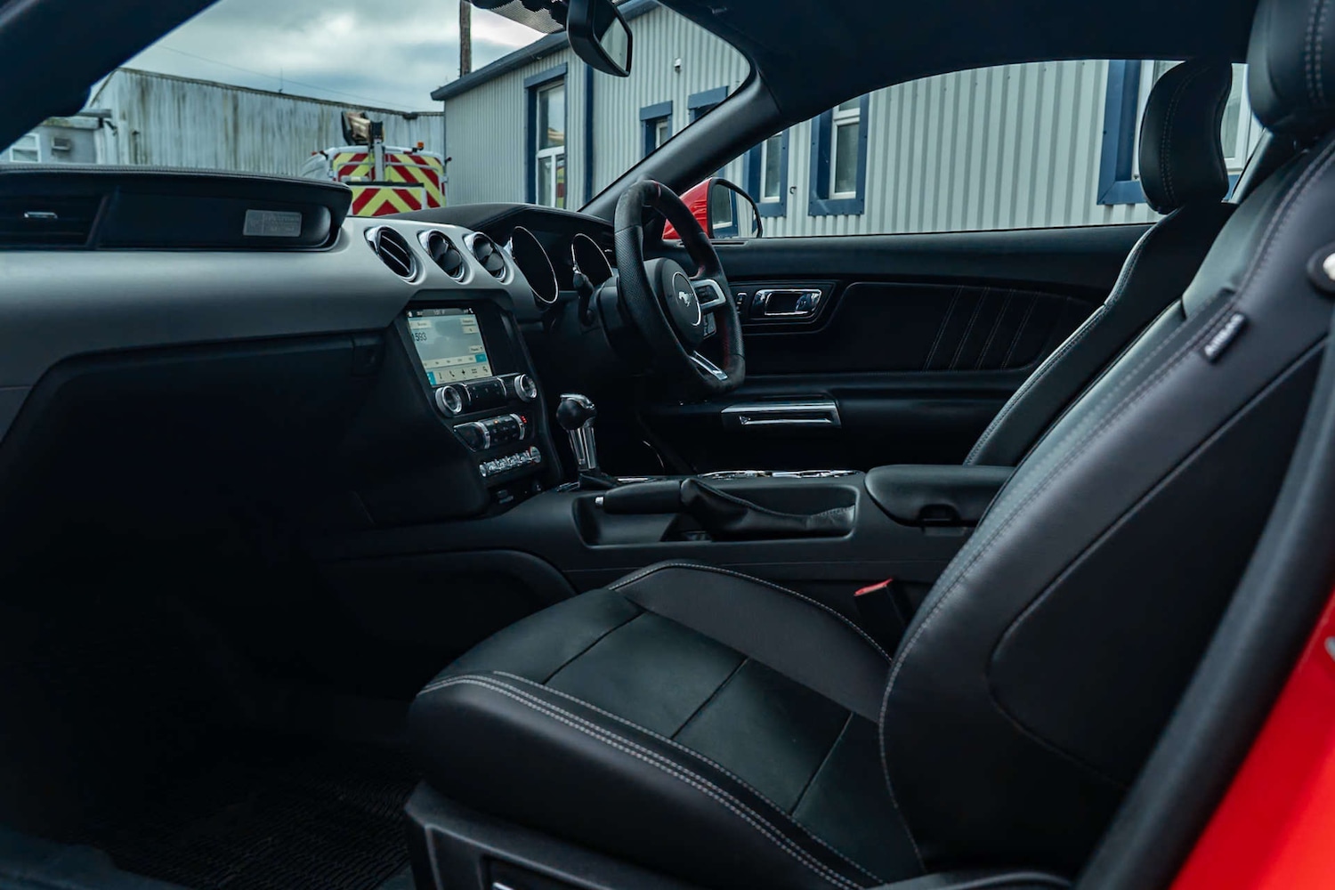 Used Ford Mustang 2017 for sale - 77161976: Photo 9