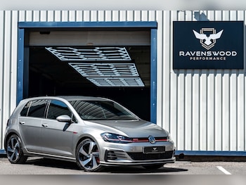 Used Volkswagen Golf 2019 for sale - 75342111: Photo