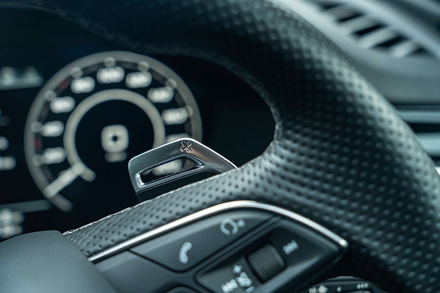 Used Audi RS4 2023 for sale - 76471355: Photo 12