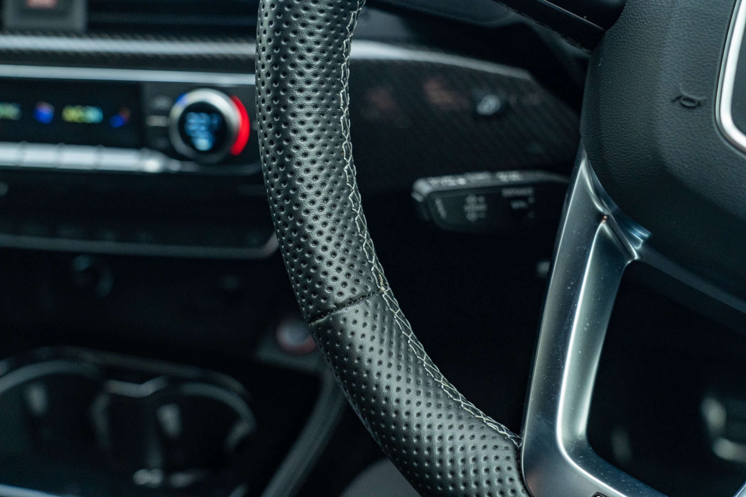 Used Audi RS4 2023 for sale - 76471355: Photo 13