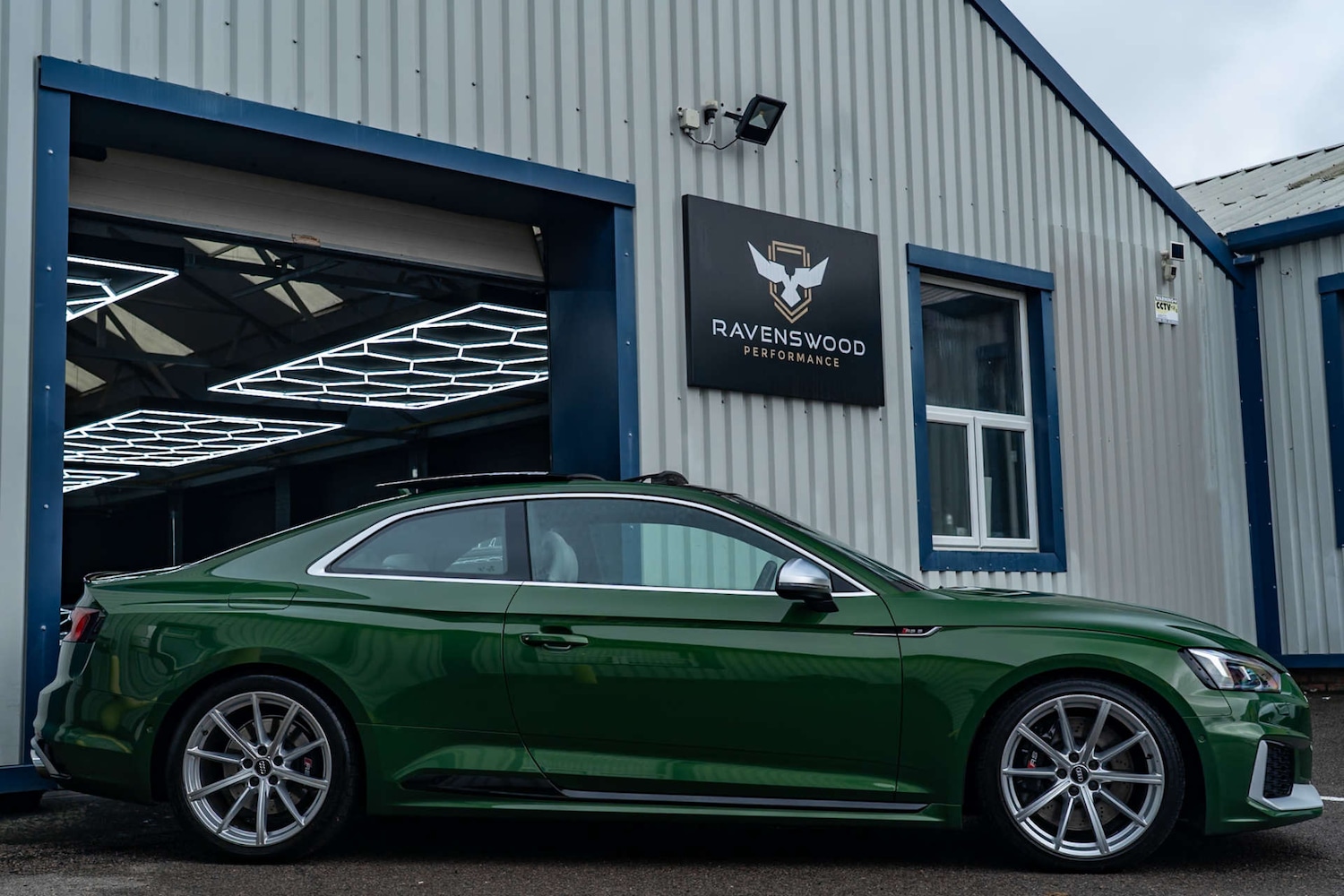 Used Audi RS5 2018 for sale - 76861629: Photo 3