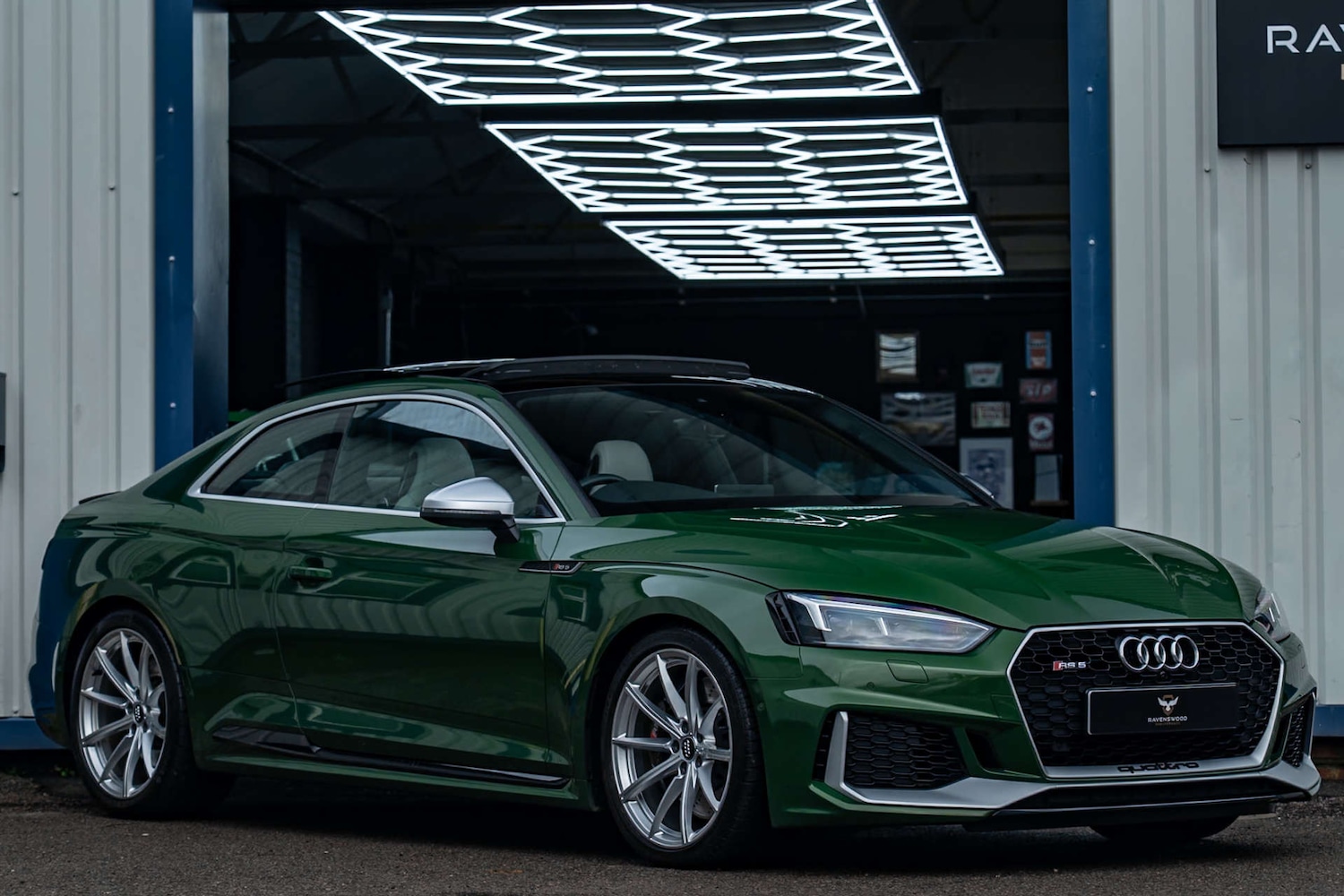 Used Audi RS5 2018 for sale - 76861629: Photo 5