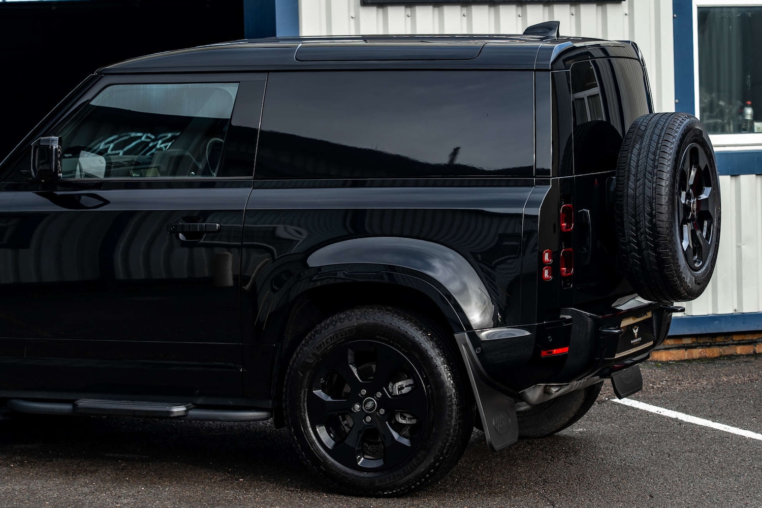 Used Land Rover Defender 2025 for sale - 76739830: Photo 25