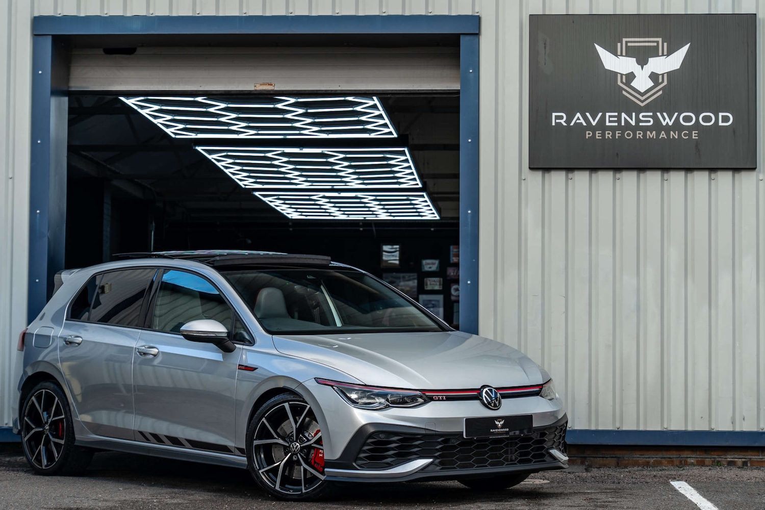 Used Volkswagen Golf 2021 for sale - 76663867: Photo 1