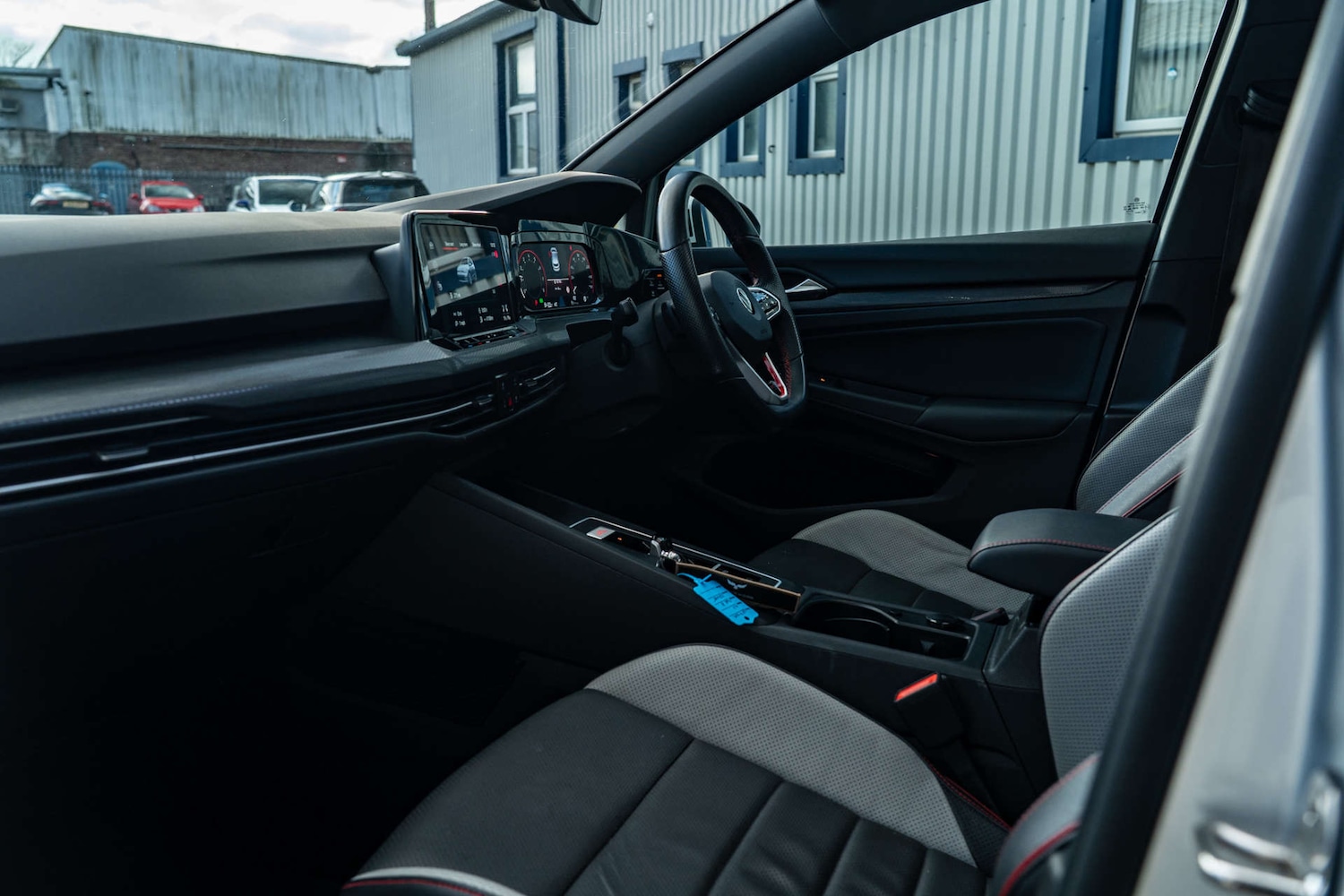 Used Volkswagen Golf 2021 for sale - 76663867: Photo 9