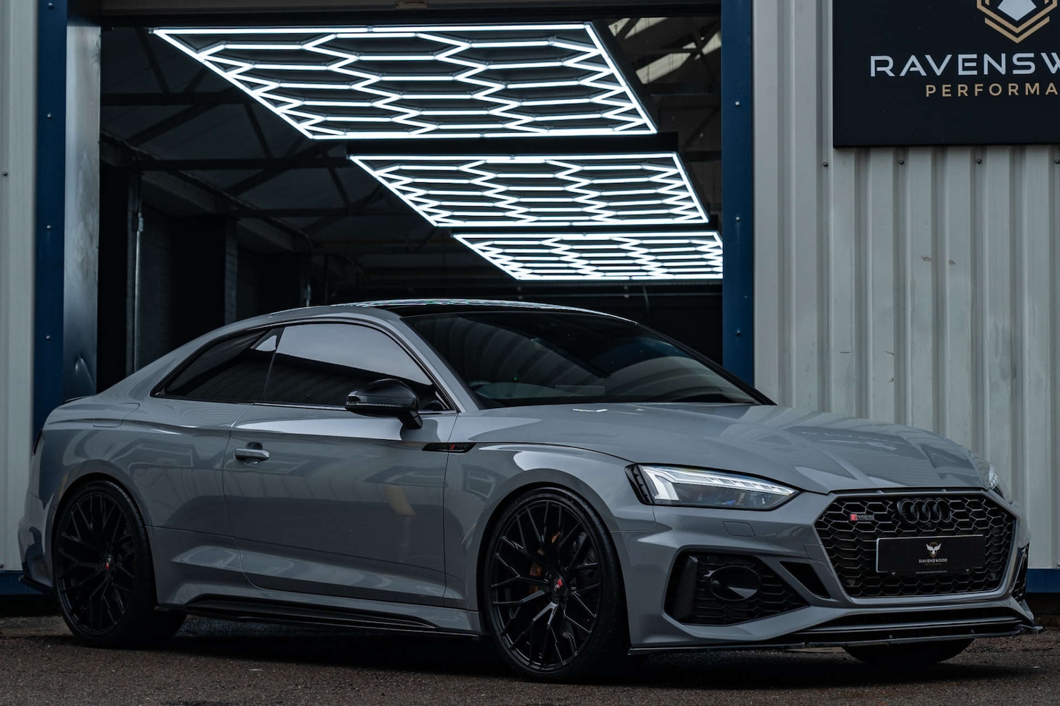 Used Audi RS5 2020 for sale - 76547298: Photo 2