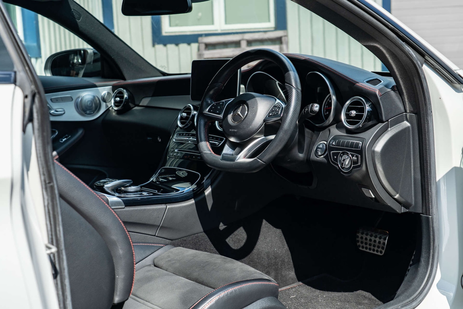 Used Mercedes-Benz C Class 2017 for sale - 76663855: Photo 11