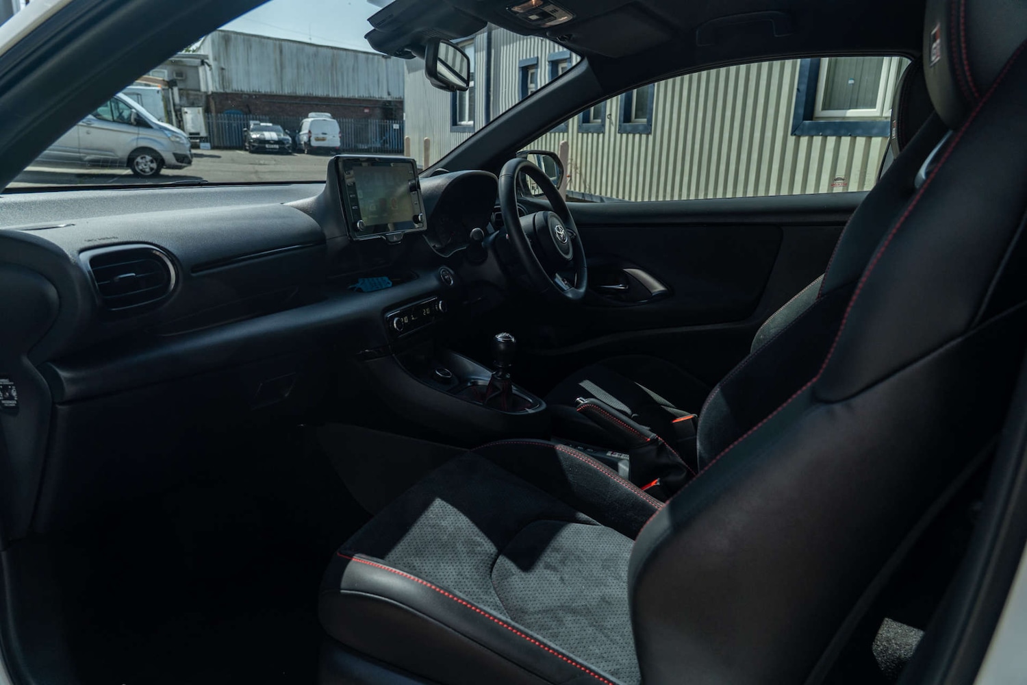 Used Toyota Yaris 2021 for sale - 76278052: Photo 9