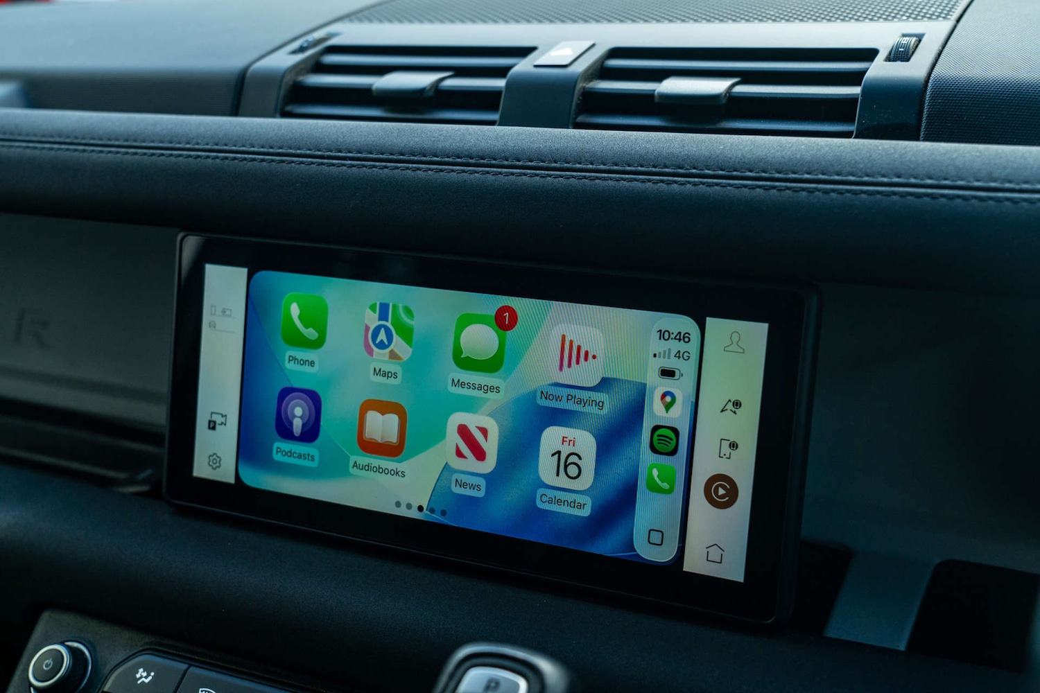 Used Land Rover Defender 2021 for sale - 77228432: Photo 13