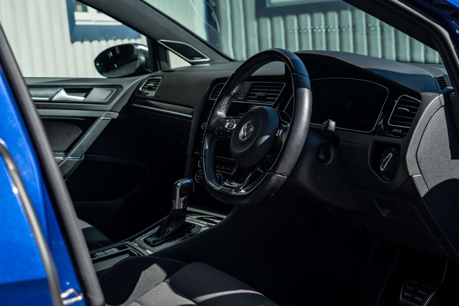 Used Volkswagen Golf 2017 for sale - 76278053: Photo 11