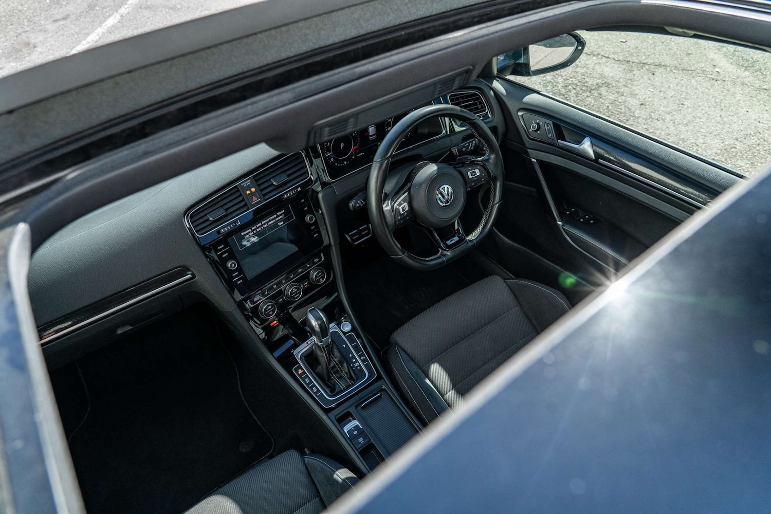 Used Volkswagen Golf 2017 for sale - 76278053: Photo 21