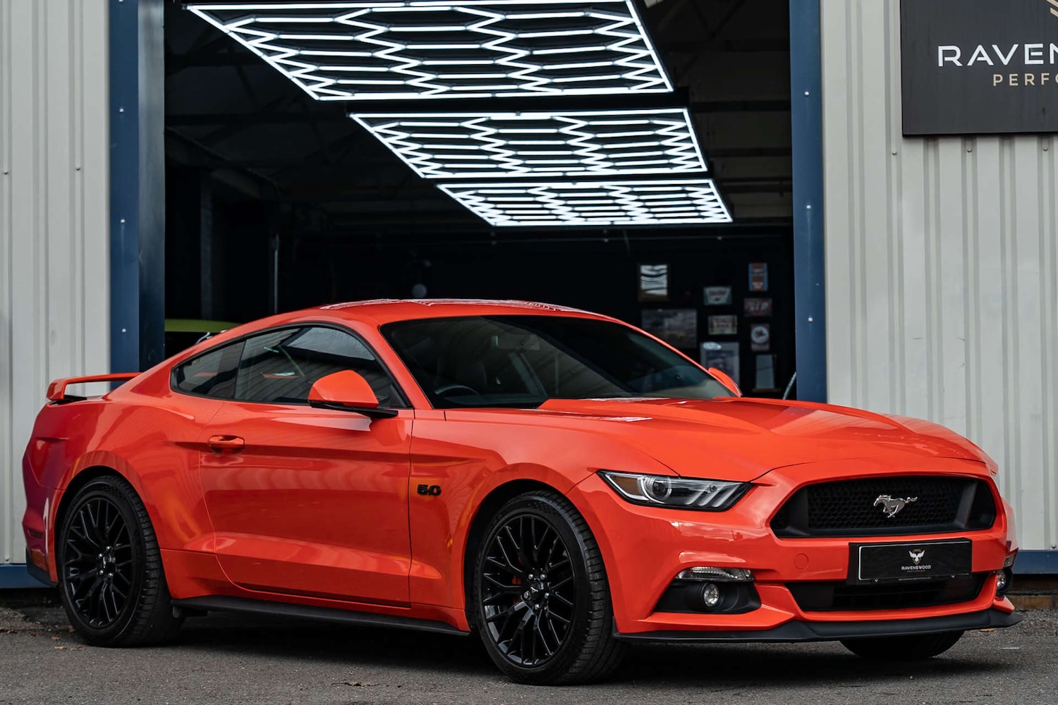 Used Ford Mustang 2015 for sale - 76642990: Photo 5