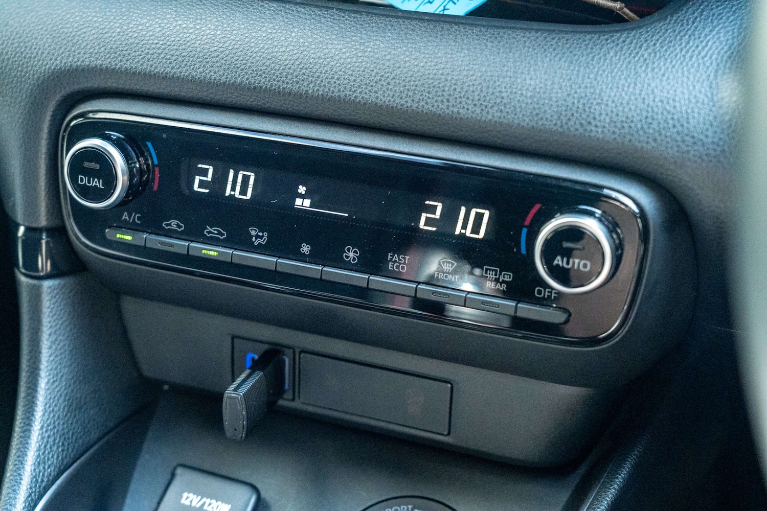 Used Toyota Yaris 2021 for sale - 78154378: Photo 15