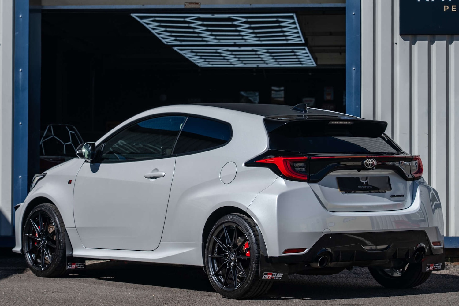 Used Toyota Yaris 2021 for sale - 78154378: Photo 2