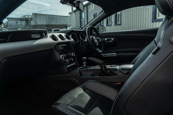 Used Ford Mustang 2016 for sale - 76206215: Photo 9