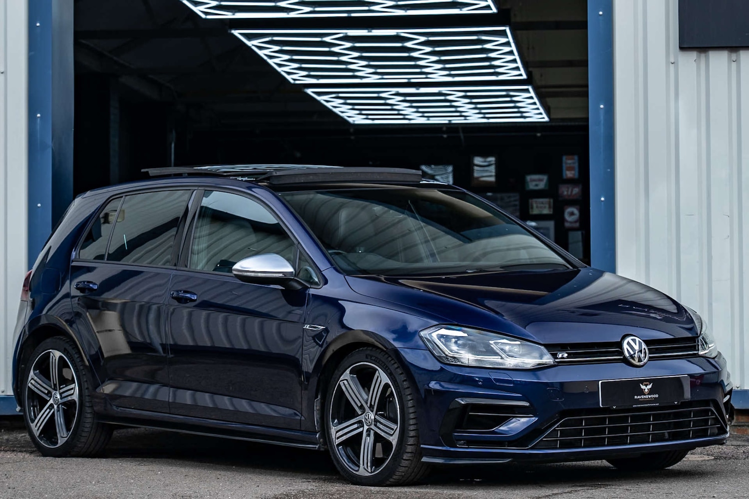 Used Volkswagen Golf 2017 for sale - 77370948: Photo 5