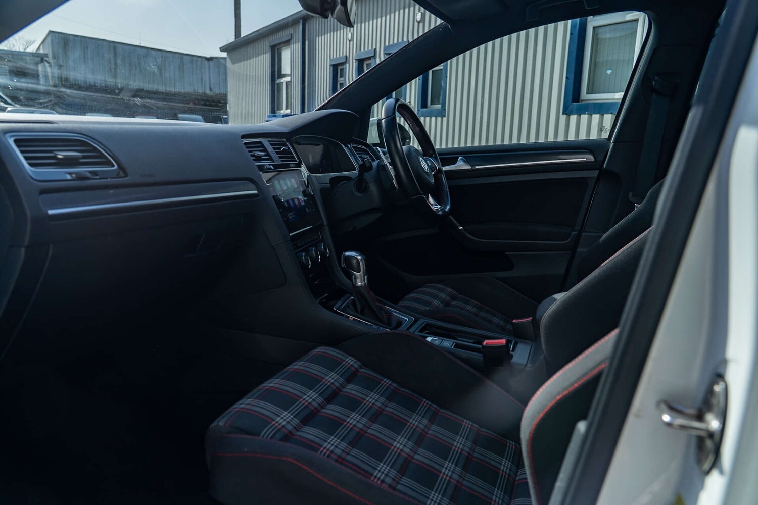 Used Volkswagen Golf 2019 for sale - 77667908: Photo 9