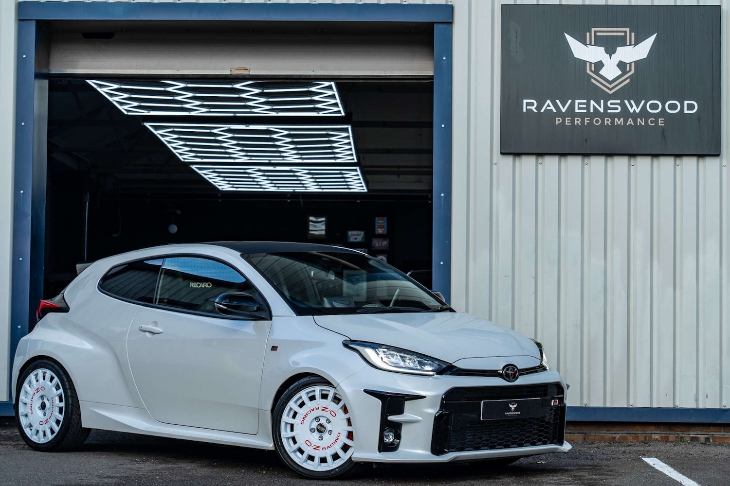 Used Toyota Yaris 2021 for sale - 76694800: Photo 1