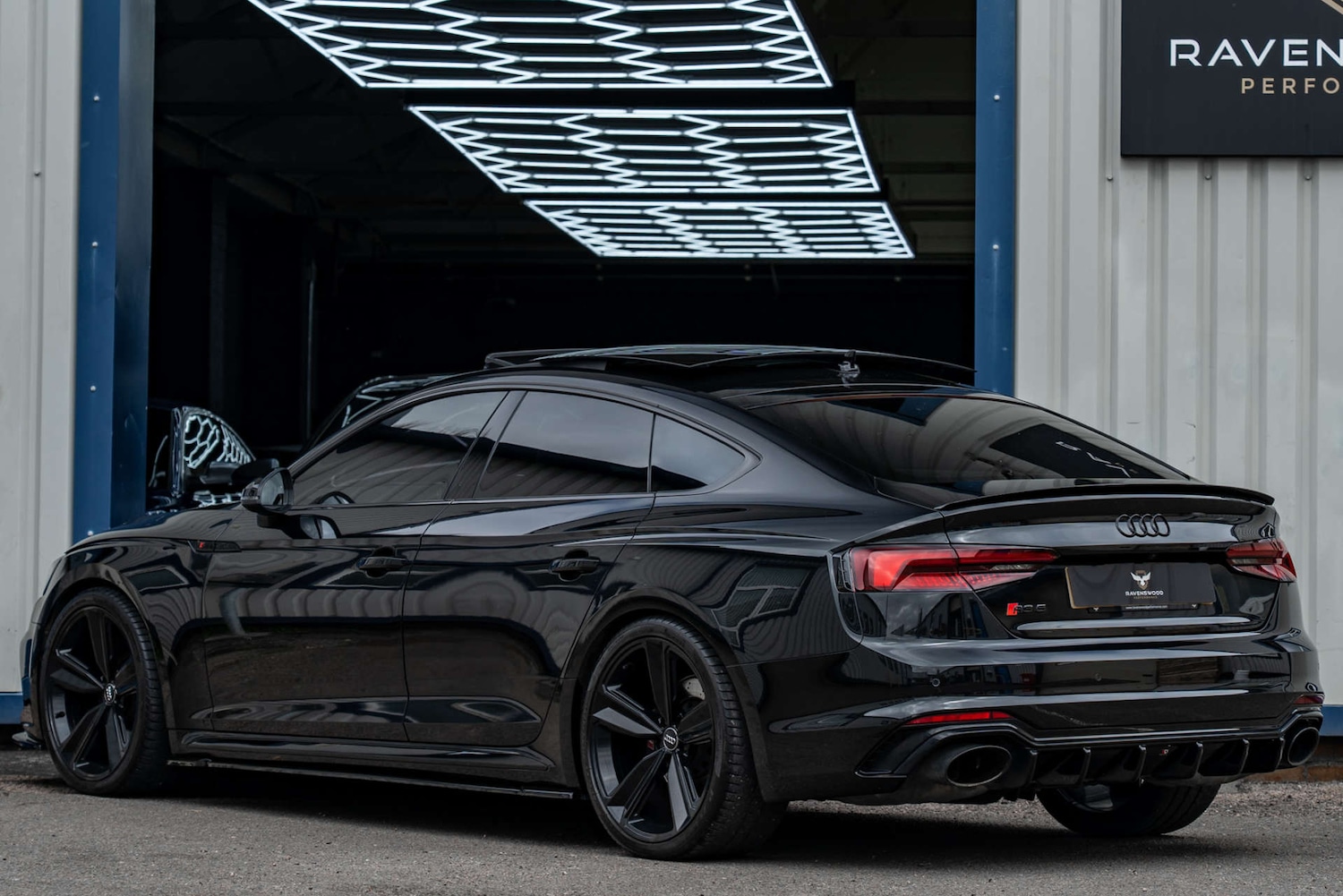 Used Audi A5 2019 for sale - 76719558: Photo 2