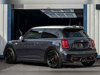 Used MINI Hatch 2016 for sale - 76451724: Photo