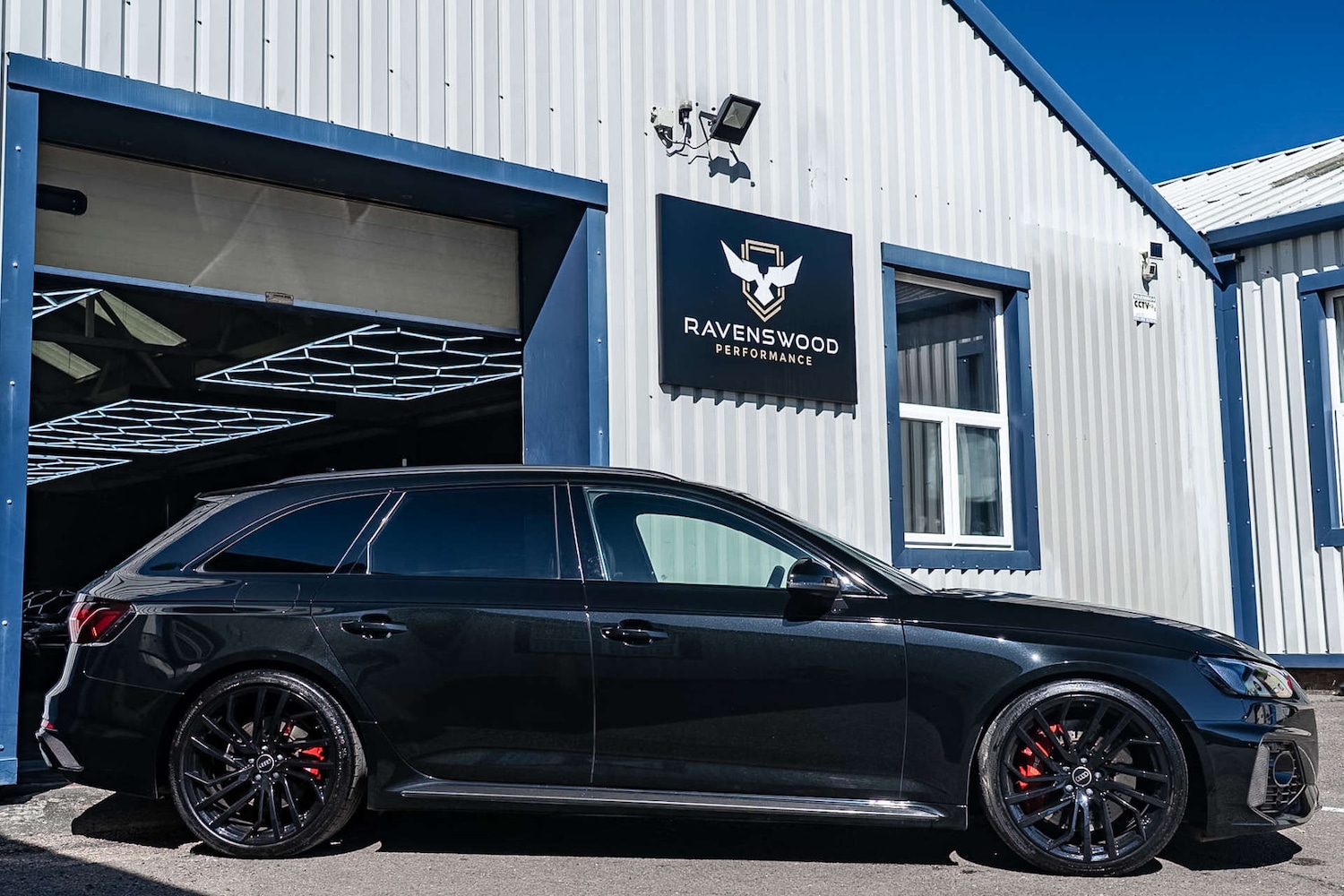 Used Audi RS4 2023 for sale - 78154385: Photo 3