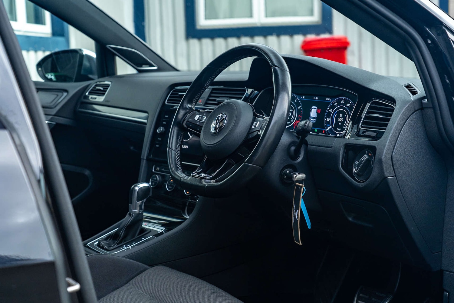 Used Volkswagen Golf 2017 for sale - 76861627: Photo 10