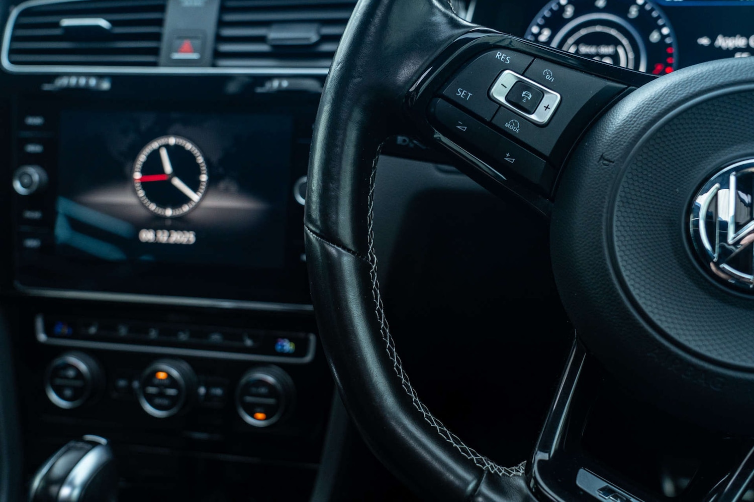 Used Volkswagen Golf 2017 for sale - 76861627: Photo 12